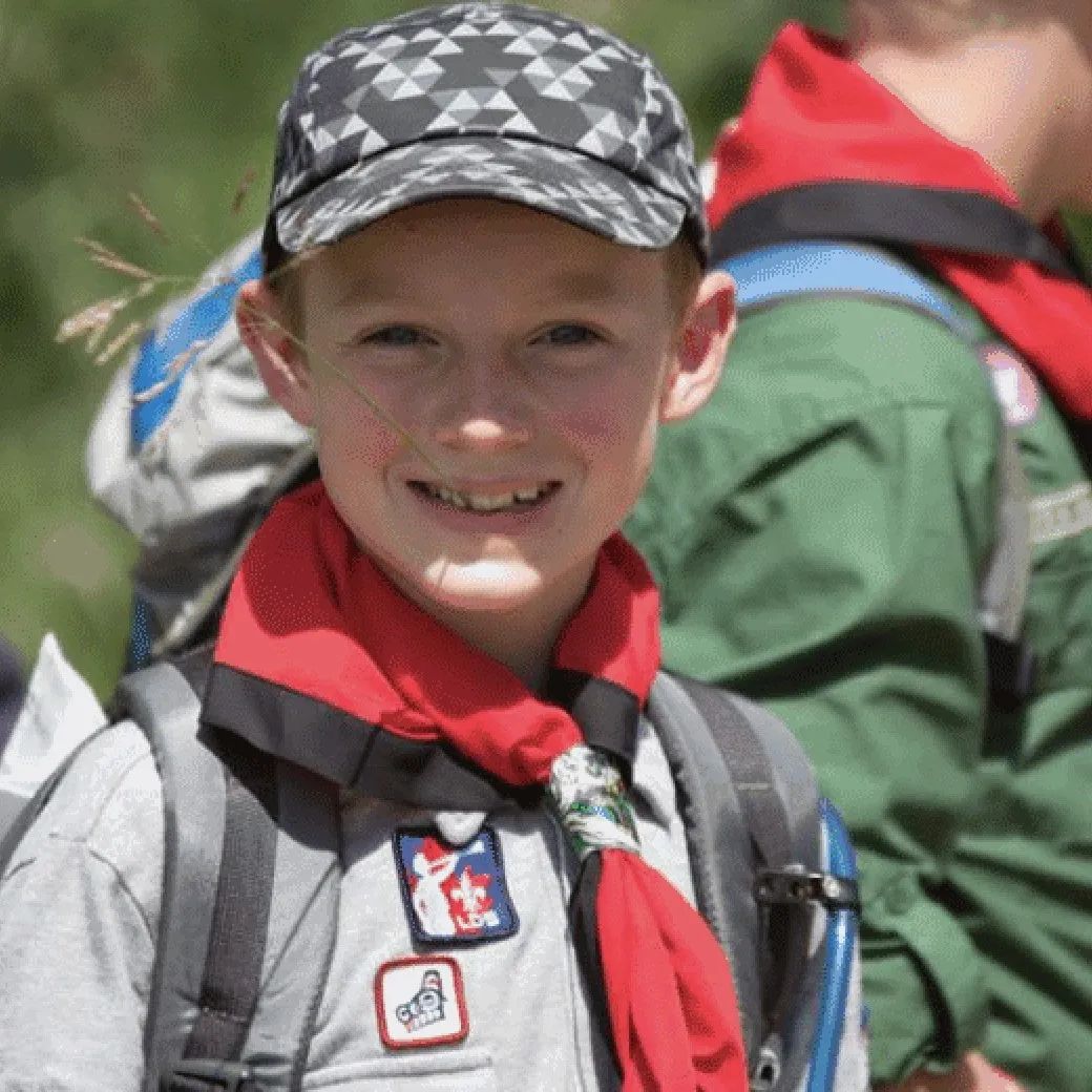 这些卖饼干的小女孩原来是加拿大女童军！一篇搞懂报名攻略：年费、免费活动...