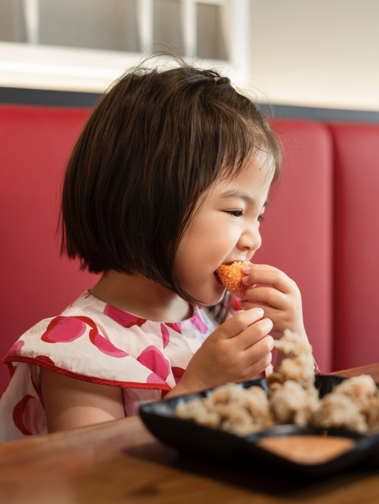 好暖！这家餐厅开启“任你吃，随便付”炸裂模式：只为换孩子们的健康无忧！