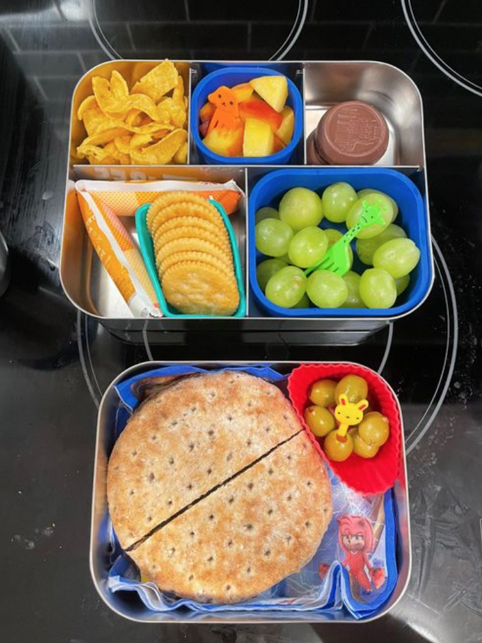 娃带回来一张“切葡萄攻略图”!Lunchbox备餐“新司机”:这些都要切开 娃带回来一张“切葡萄攻略图”!Lunchbox备餐“新司机”:这些都要切开