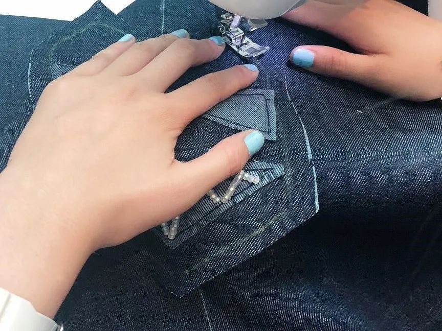 多伦多宝藏青少年服装设计学校被我们找到了！艺术美育Eyes On Mi！