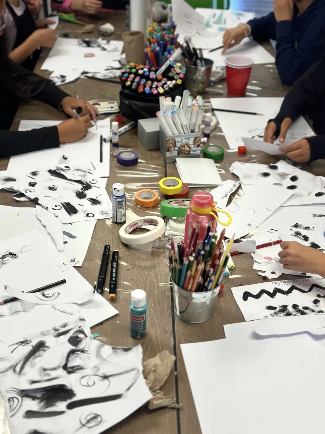 多伦多宝藏青少年服装设计学校被我们找到了！艺术美育Eyes On Mi！