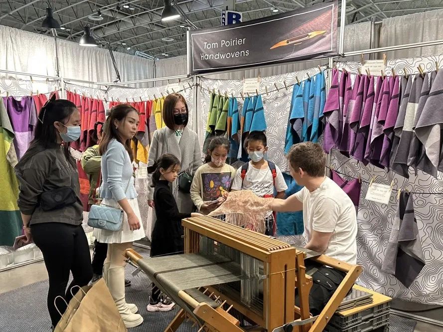 多伦多宝藏青少年服装设计学校被我们找到了！艺术美育Eyes On Mi！