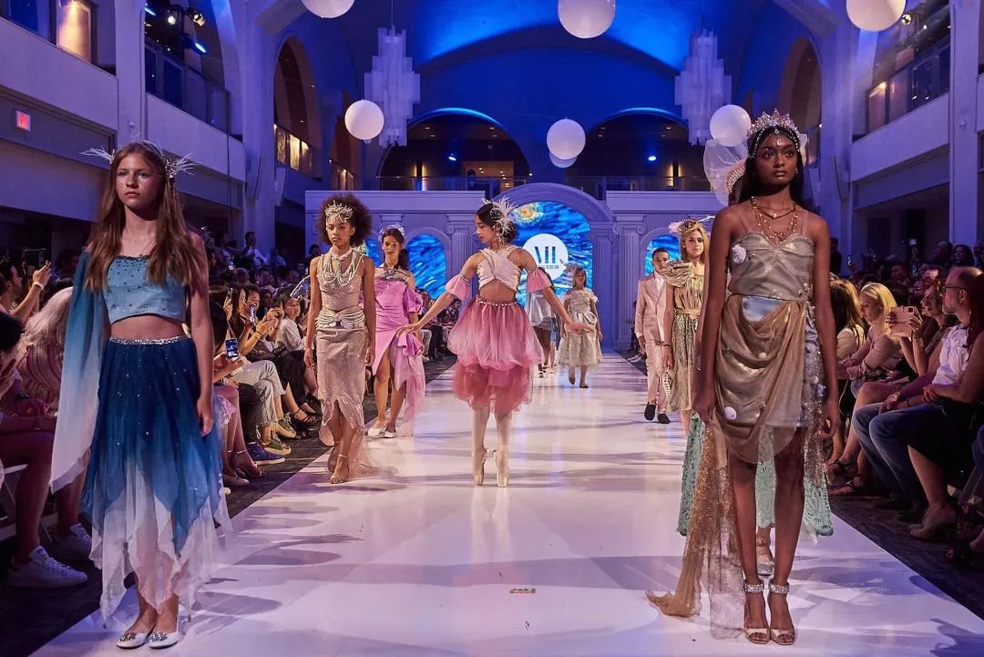 多伦多宝藏青少年服装设计学校被我们找到了！艺术美育Eyes On Mi！