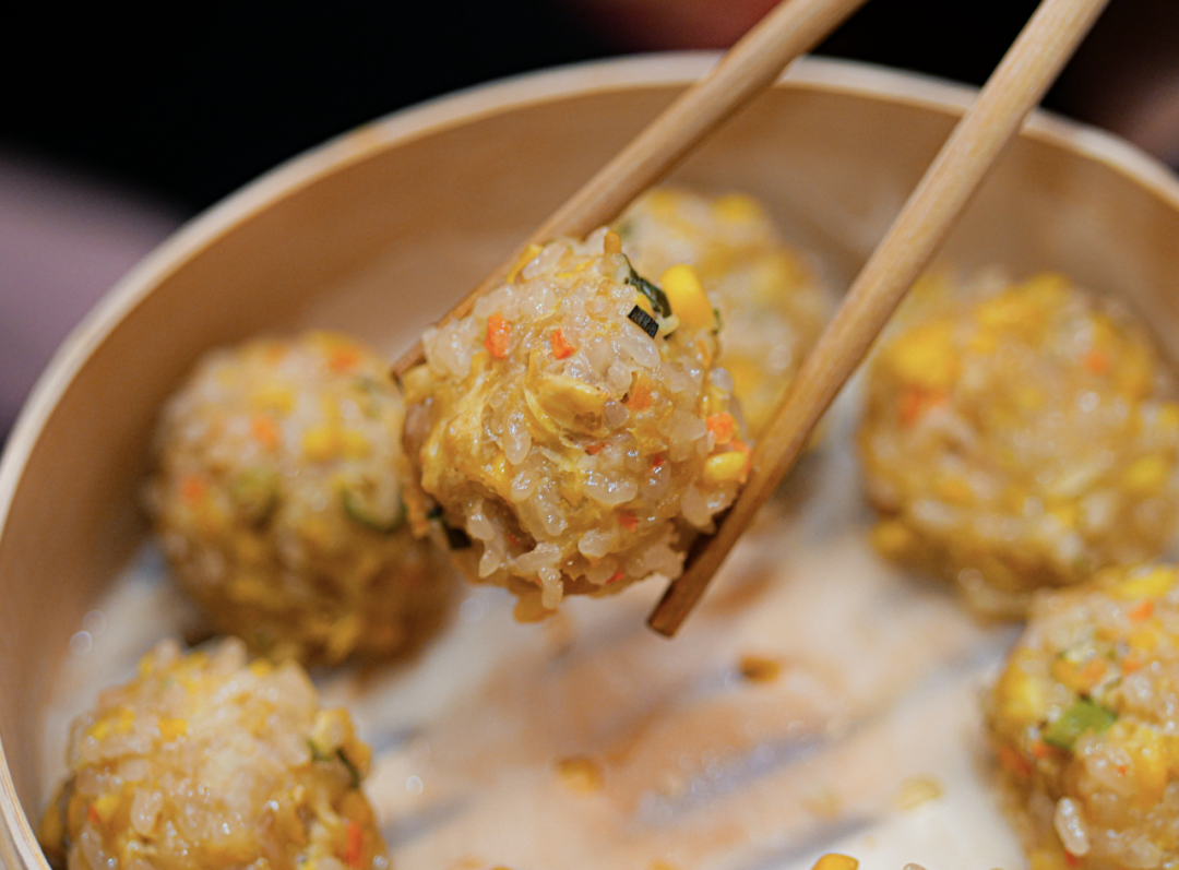 人均25吃到饱!这家铁锅炖太适合年终聚餐了! 人均25吃到饱!这家铁锅炖太适合年终聚餐了!