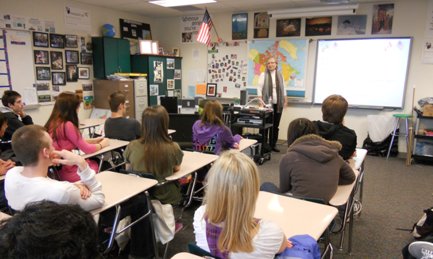 一年发三次成绩单！看懂2月发的成绩单：分数评语和让i人父母狂喜的非必要家长会