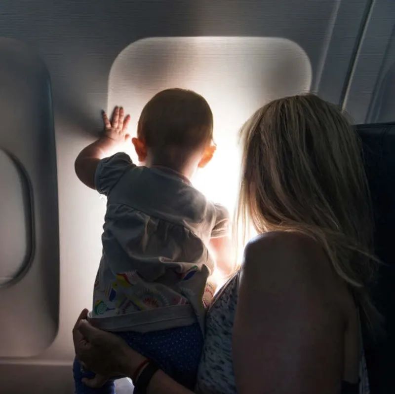 机场停车等人被罚$85!皮尔森机场停车接机:隐藏的两个免费停车场 机场停车等人被罚$85!皮尔森机场停车接机:隐藏的两个免费停车场