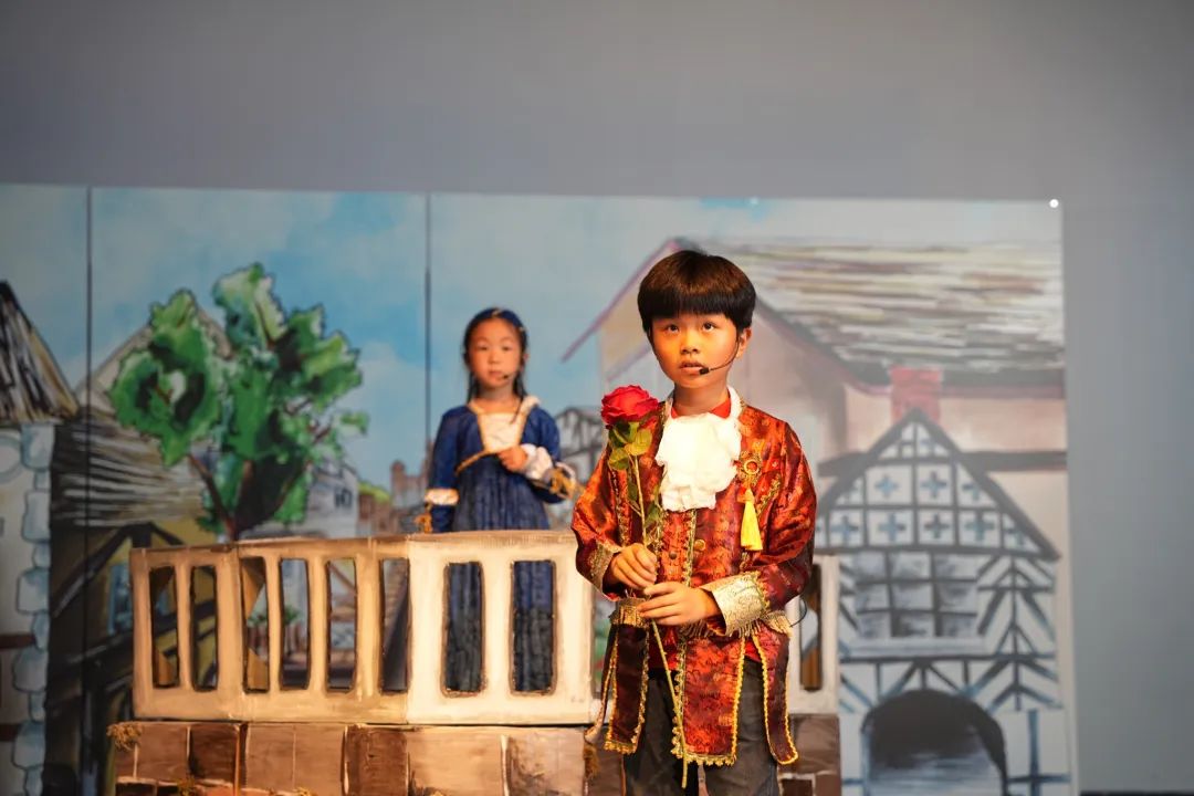 Drama是加拿大孩子必修课!又不想让孩子当演员,学戏剧干什么? Drama是加拿大孩子必修课!又不想让孩子当演员,学戏剧干什么?