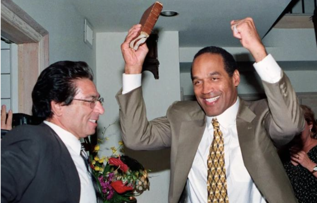 “辛普森杀妻案”当事人OJ辛普森去世：真相只有天知道和狗知道