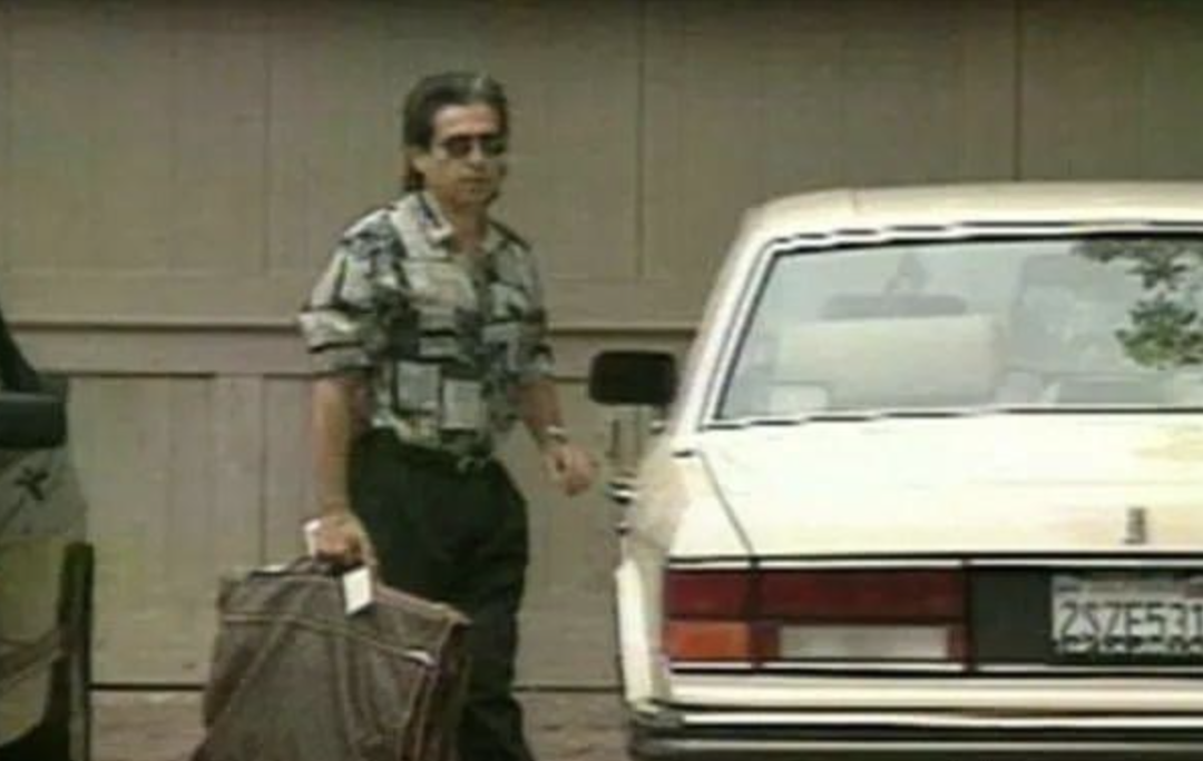 “辛普森杀妻案”当事人OJ辛普森去世：真相只有天知道和狗知道