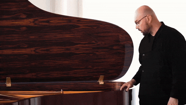 骨折价前所未有！施坦威钢琴厂家直销：仅有四天！