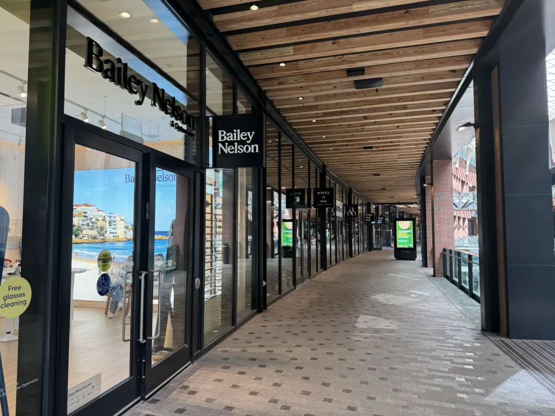 City不City啊~多伦多网红打卡新地标The Well：城市街溜子暴走传说中的“三里屯”