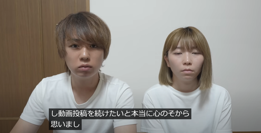 为了流量虐待孩子，高温40度把女儿锁车里拍视频！这对日本父母在YouTube上被骂疯了