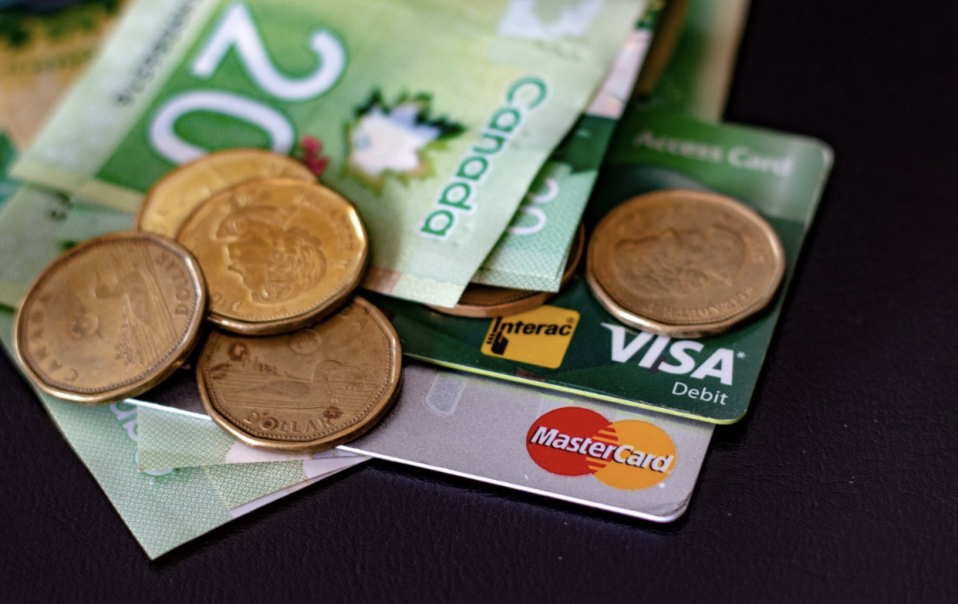 谣言是真的!新调查太扎心了:50%的加拿大人离破产就差200块! 谣言是真的!新调查太扎心了:50%的加拿大人离破产就差200块!