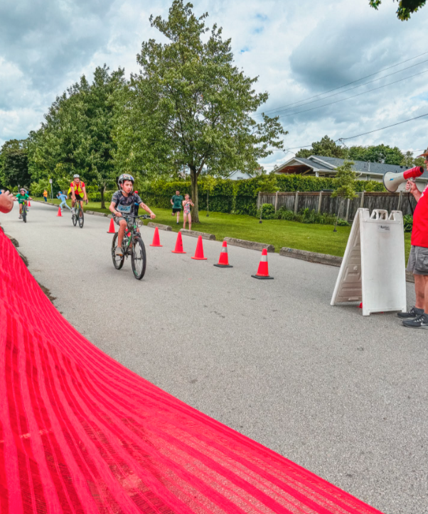 孩子有使不完的牛劲?2025年安省儿童铁人三项开放报名:集合! 孩子有使不完的牛劲?2025年安省儿童铁人三项开放报名:集合!