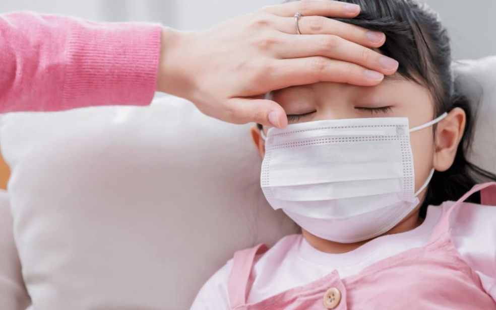 开学后流感高发!RSV阳性率达10%:孩子是高风险群体 开学后流感高发!RSV阳性率达10%:孩子是高风险群体